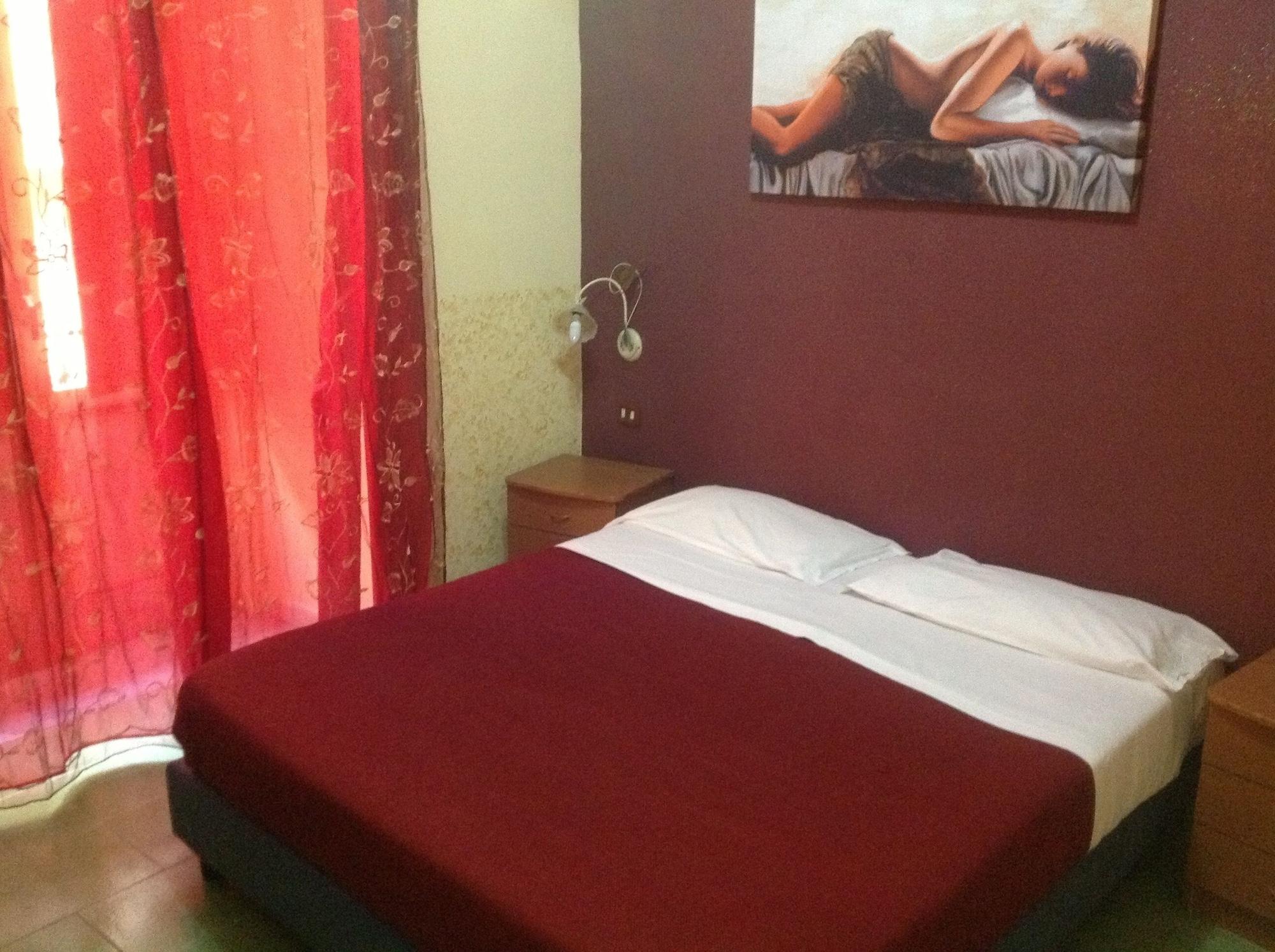Hotel Poker Neapol Zewnętrze zdjęcie